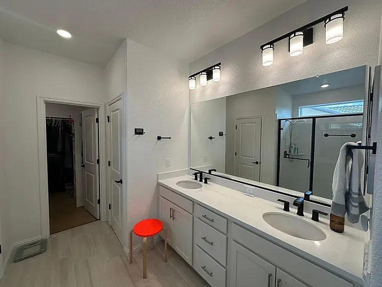 1483 Laurel Creek Dr — Photo 19