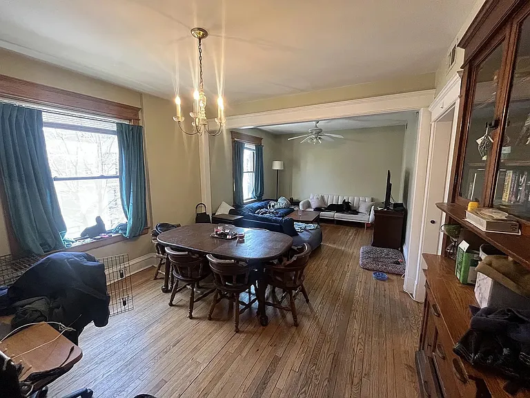 3604 N Greenview Ave #1 — Photo 1