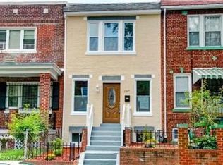 227 Cromwell Ter NE, Washington, DC 20002