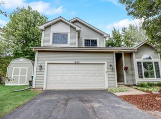 1585 Benson Ct, Batavia, IL 60510