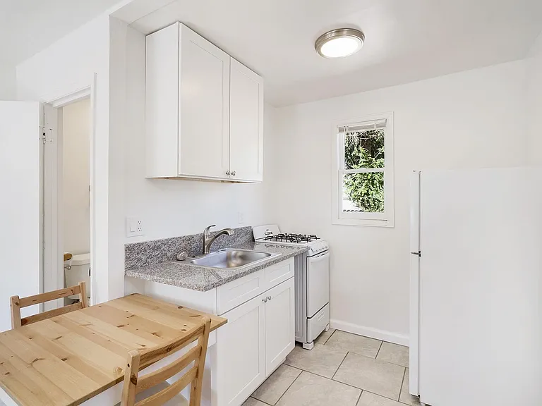 3620 W Colorado Ave #1 — Photo 8