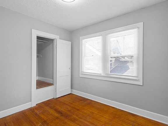 2nd image of 4311 N College Ave #4311