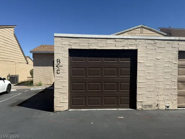 5228 Greene Ln APT B, Las Vegas, NV 89119