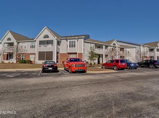 4150 Breezewood Dr APT 201, Wilmington, NC 28412