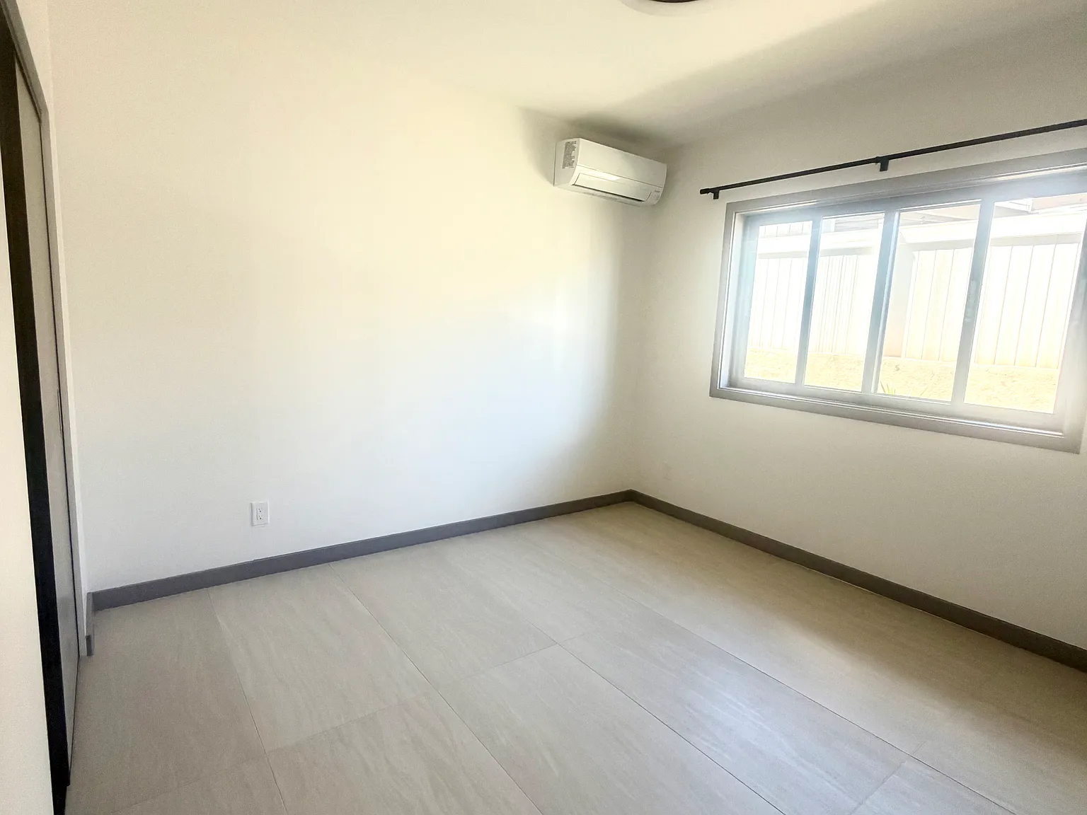 Hoolaulea St, Pearl City — Photo 2
