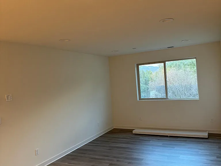 743 Anastasia Ct — Photo 9