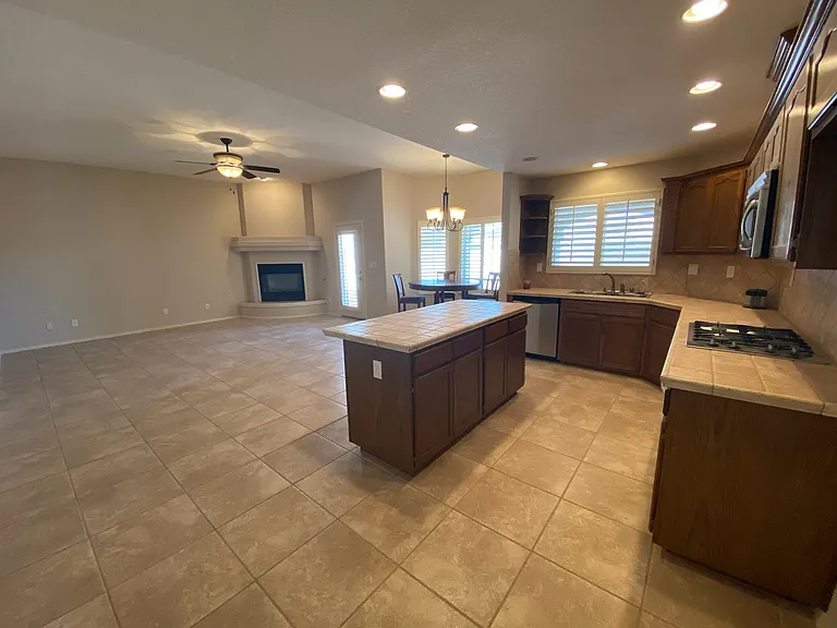 3840 Tierra Lisboa Ln — Photo 7