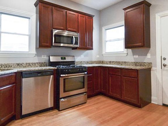 3rd image of 651 Washington Blvd APT 2
