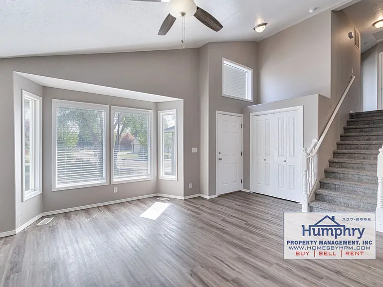 1244 W Greenhead Dr — Photo 4