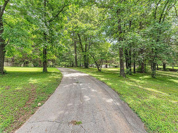 5th image of 5450 S Farm Road 137