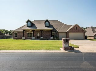 7130 Ashley Trl, Edmond, OK 73025