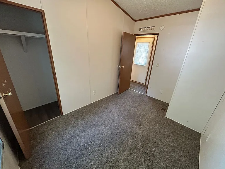 124 Opal Dr — Photo 30