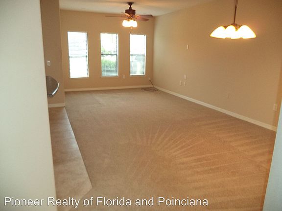 4th image of 2227 7 Oaks Dr
