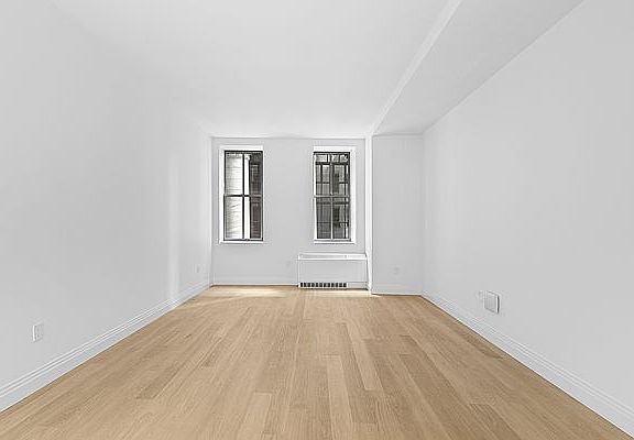 3rd image of 1 Wall St APT 623