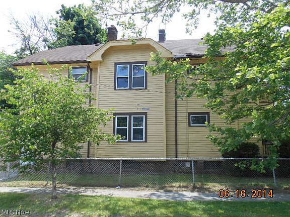 2nd image of 3367-3369 W 90th St