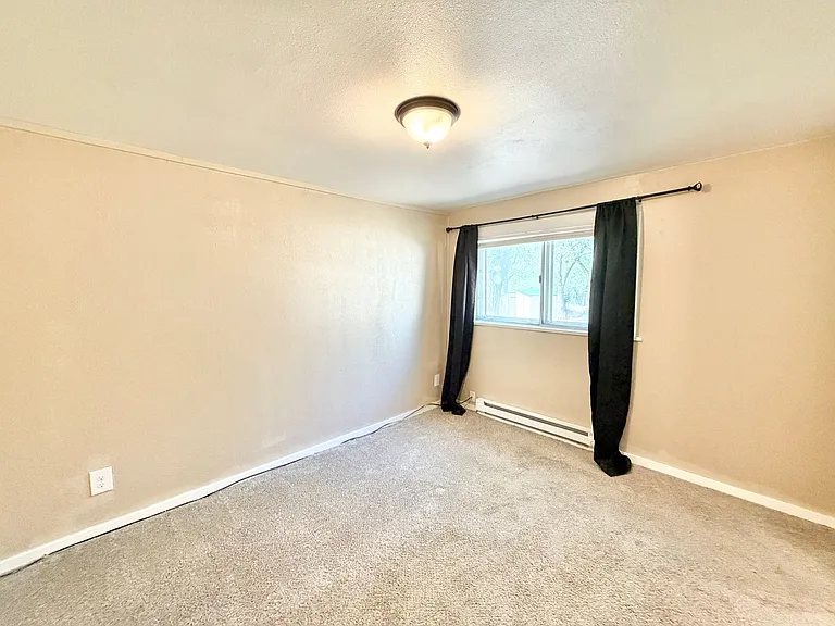 Sunset Terrace — Photo 16
