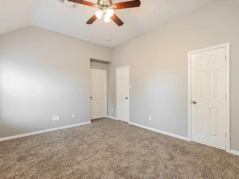 13003 Garlenda Ln — Photo 10