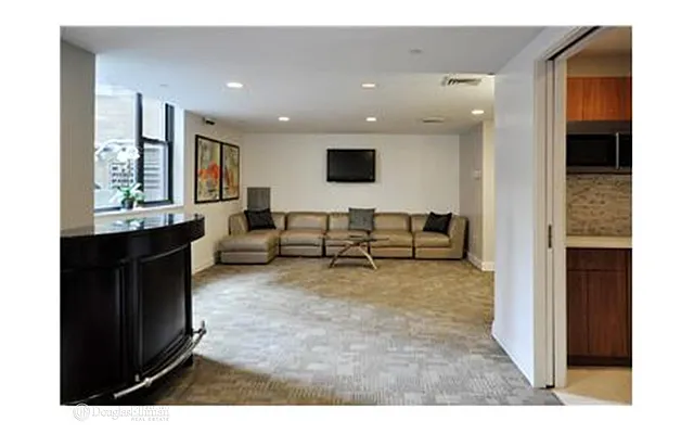 Rented by Douglas Elliman | media 27