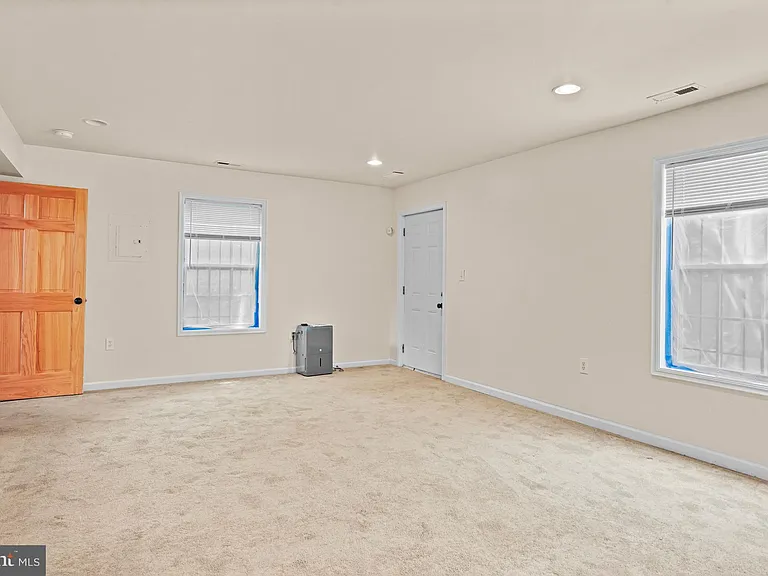 5115 Bass Pl SE — Photo 34