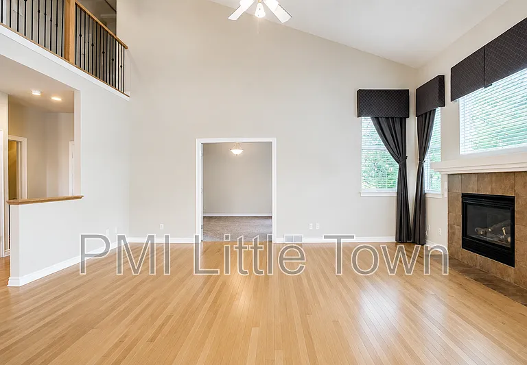 10105 Mockingbird Ln — Photo 8
