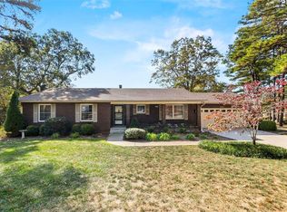 17164 Shady Pine Ln, Dexter, MO 63841