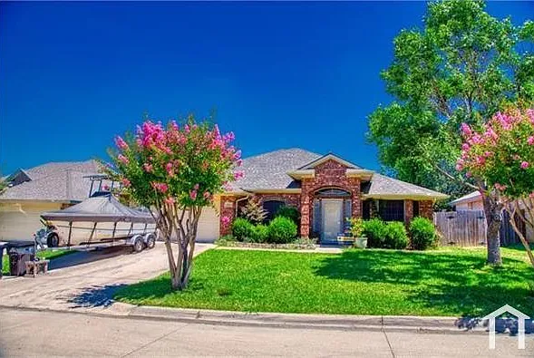 3713 Tulip Tree Dr