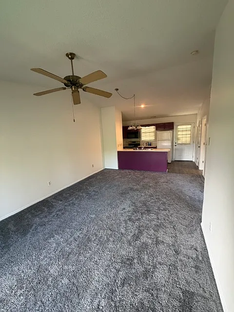 1 bed, 672 sqft, $1,400 — Photo 3