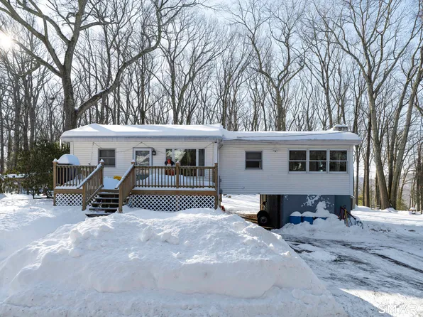 36 Maple Drive, New Milford, CT 06776