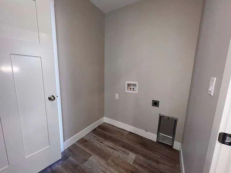 50 N 200 W — Photo 14