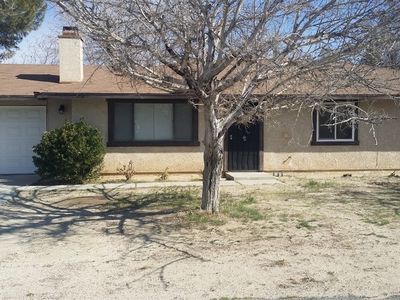 40242 179th St E, Lake Los Angeles, CA, 93591