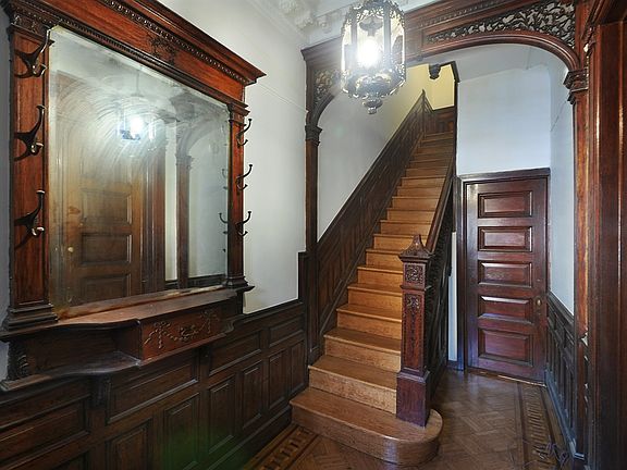 2nd image of 1134 Bergen St