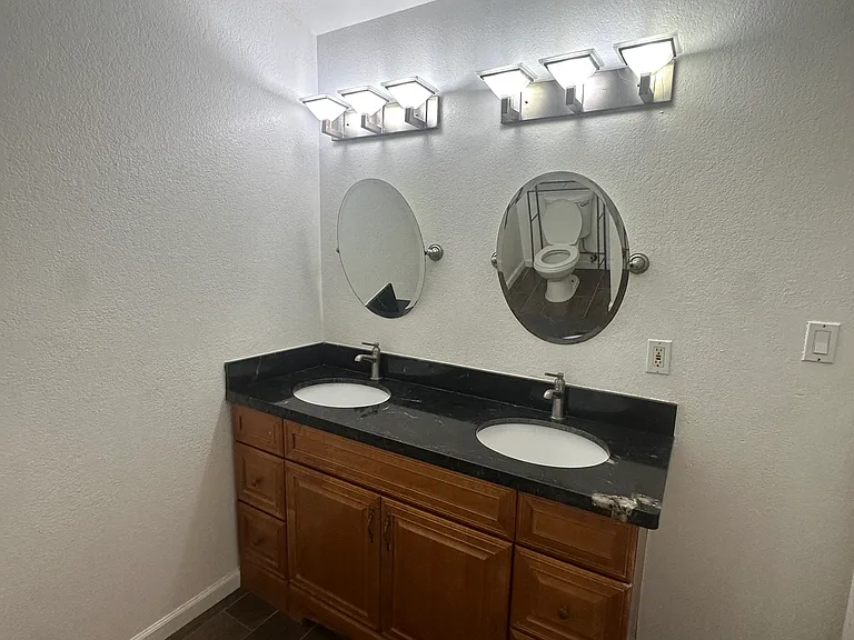 1620 E Cambridge Ave #6 — Photo 16