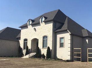Maumelle Valley Dr, Maumelle, AR 72113