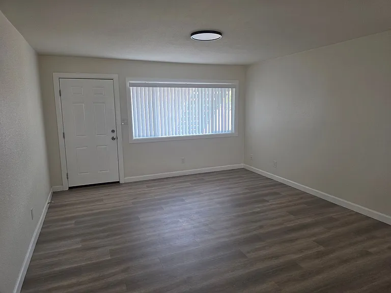 1772 Rio Grande Rd — Photo 2