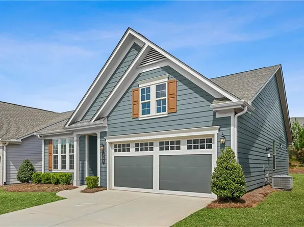 108 Red Maple Dr, Peachtree City, GA 30269