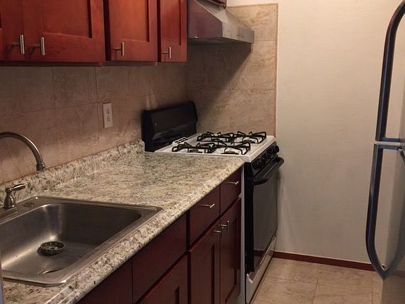 3rd image of 8533 Lefferts Blvd APT 3