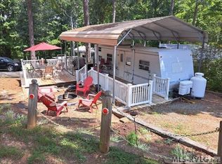 202 Amite Rd, Bracey, VA 23919