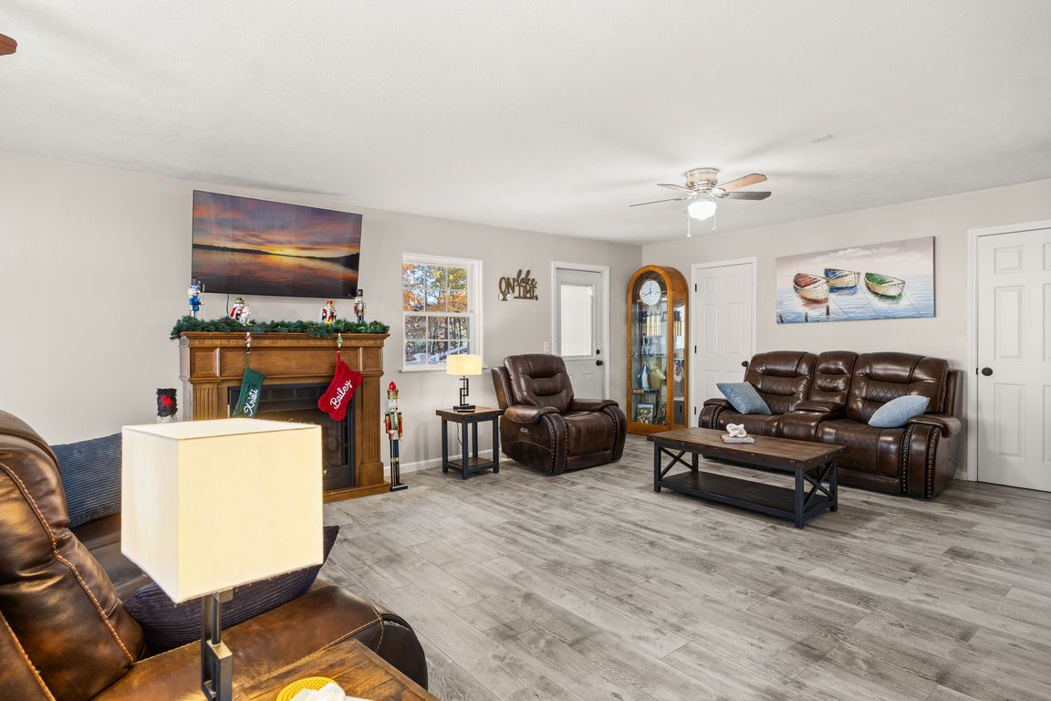 next background image