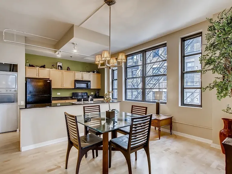 5 N Wabash Ave #1401 — Photo 5