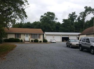 131 Colson Ln, Mullica Hill, NJ 08062
