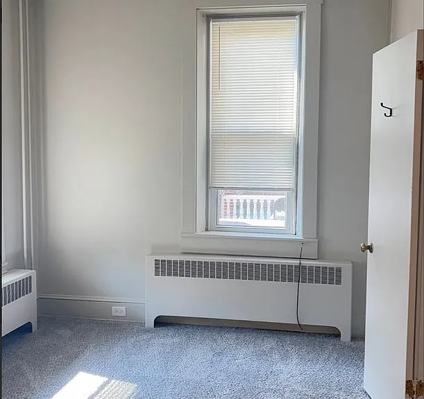 223-225 S Market St — Photo 10