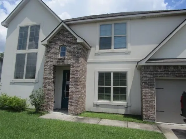 39383 Park Oak Ave, Prairieville, LA 70769