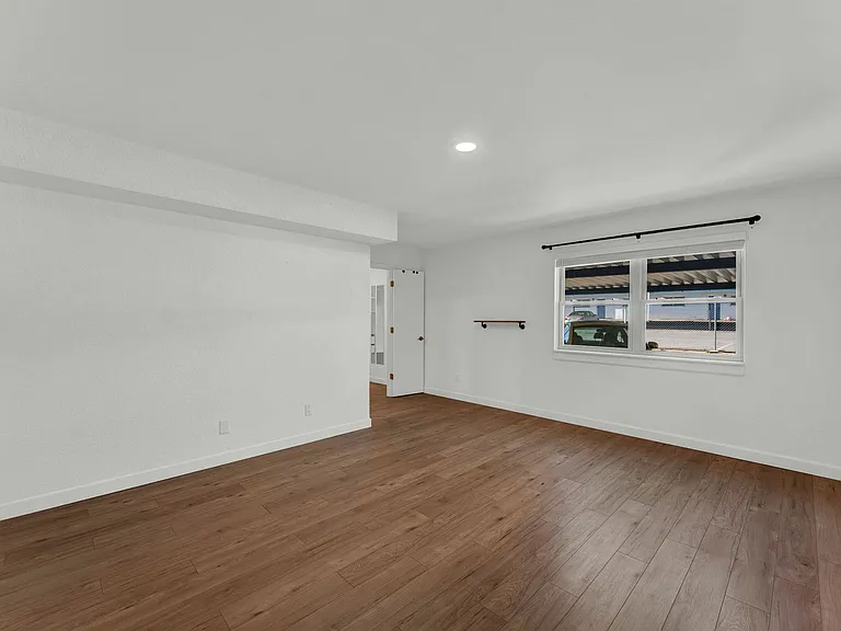 3033 SW Lydia Ave #107 — Photo 13
