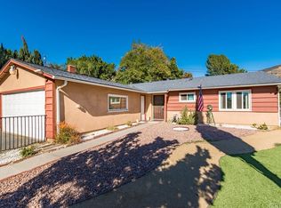 13700 Linfield Ave, Sylmar, CA 91342