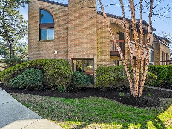 2nd image of 5219 King Charles Way