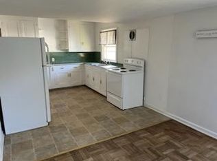 421 Prospect Ave #3, Alma, MI 48801