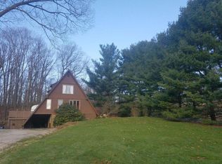 664 N Meridian Rd, Valparaiso, IN 46385