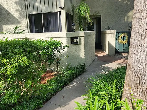90 Gloucester Rd APT 902, Hilton Head Island, SC 29928