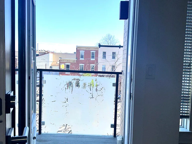 331 E Girard Ave #2 — Photo 10