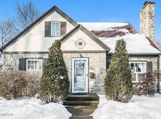 1415 Reycraft Dr, Kalamazoo, MI 49001